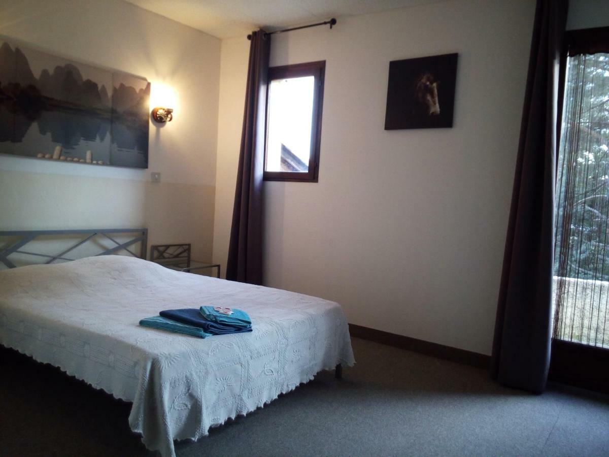 Saint-André-les-Alpes Mas Du Colombier B&B 외부 사진
